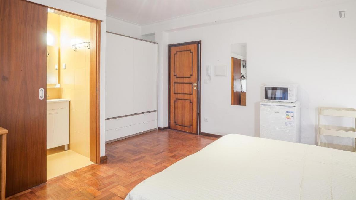 A Pousada Residencia Laranjeira Porto Exterior foto