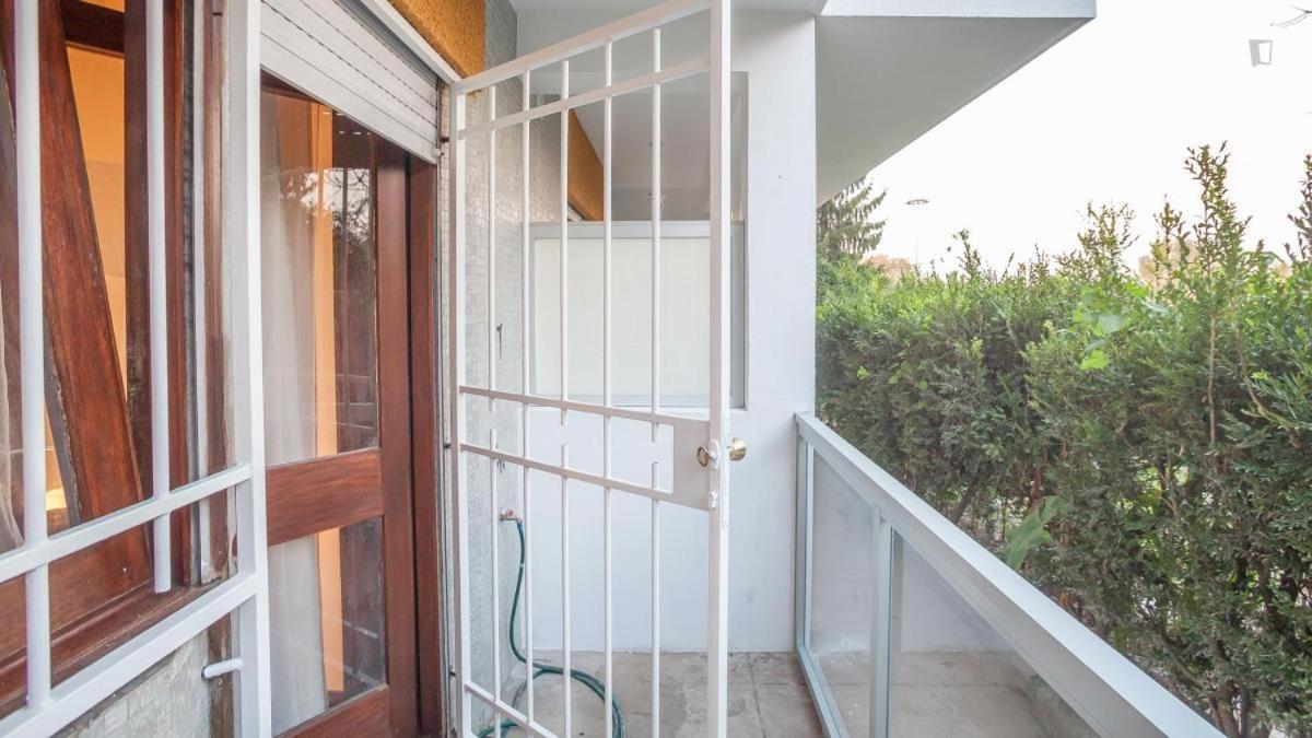 A Pousada Residencia Laranjeira Porto Exterior foto