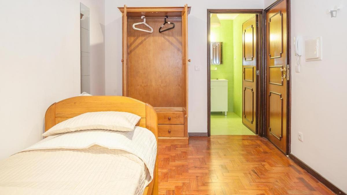 A Pousada Residencia Laranjeira Porto Exterior foto